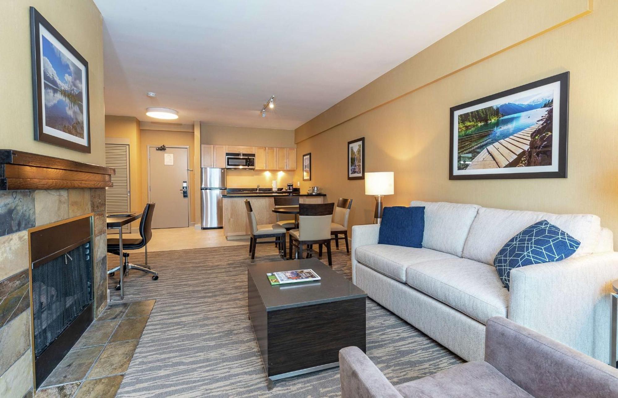 Hilton Whistler Resort & Spa מראה חיצוני תמונה